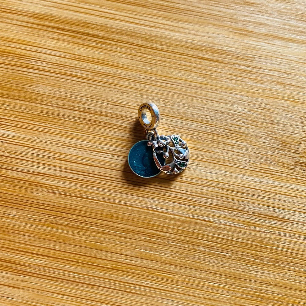 Christmas Mistletoe Dangle Charm - image 2